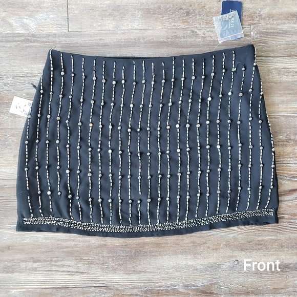 NWT Black with Silver Beaded Skirt size 28 - Picture 1 of 10